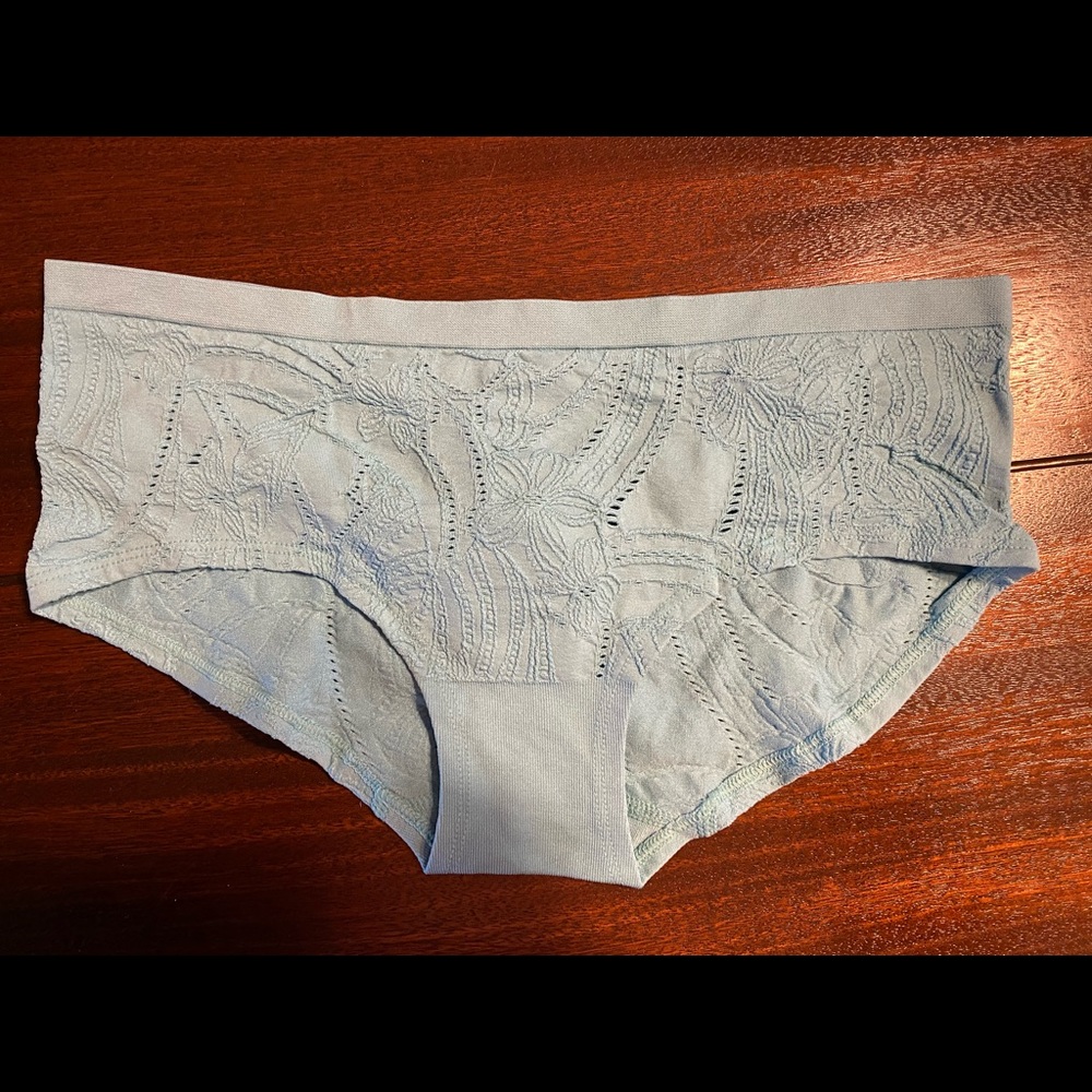 Victoria Secret hiphugger/hipster NWT panties